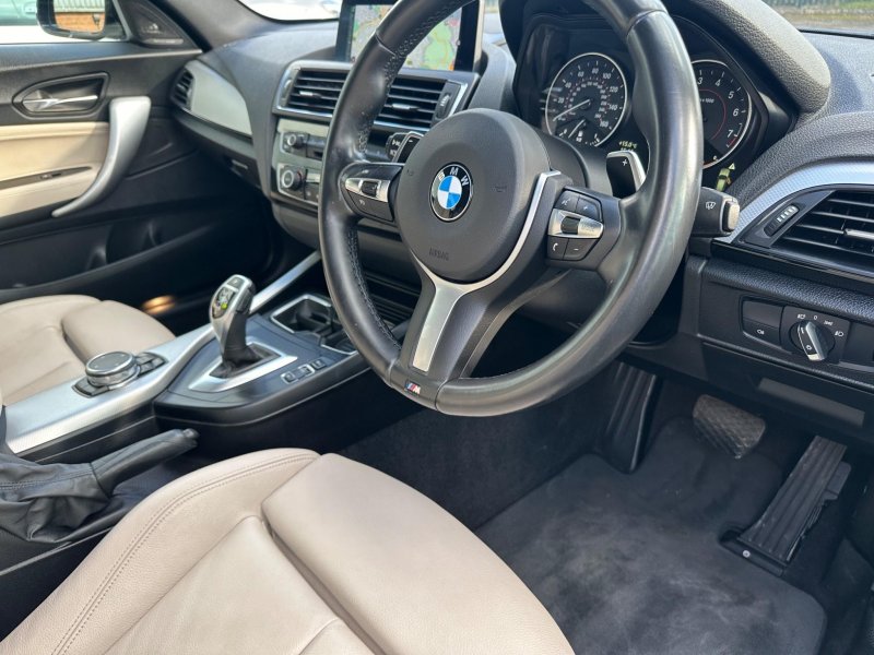 BMW 1 SERIES
