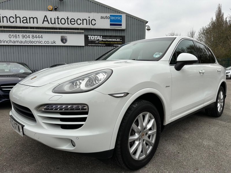 PORSCHE CAYENNE
