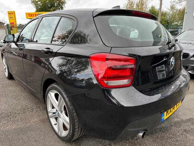 BMW 1 SERIES
