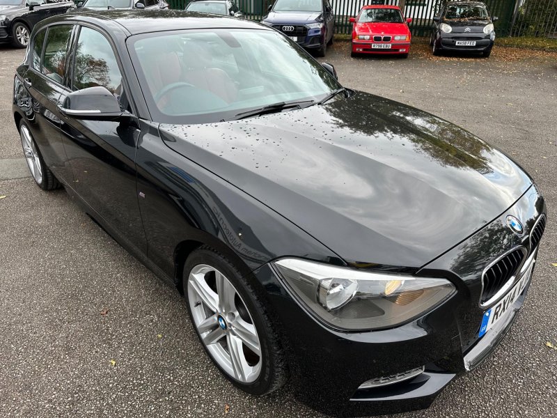 BMW 1 SERIES