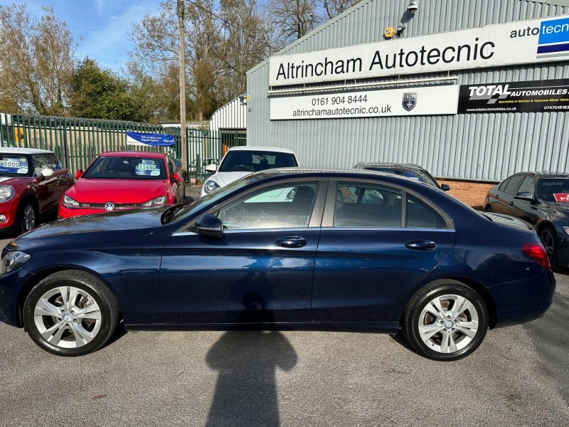 MERCEDES-BENZ C CLASS