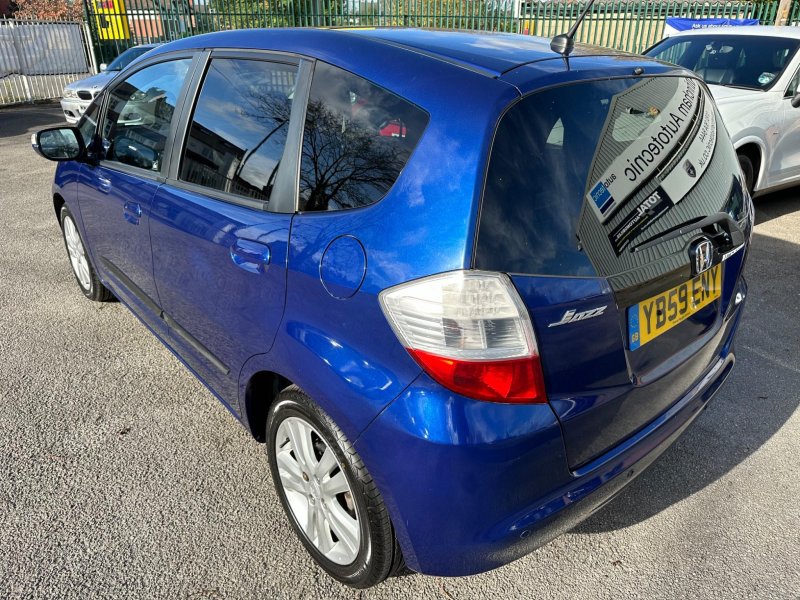 HONDA JAZZ