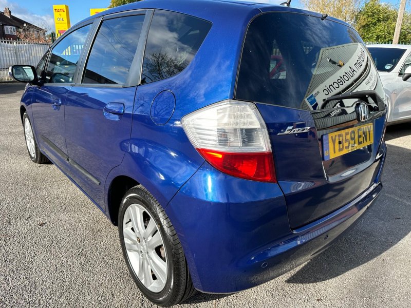 HONDA JAZZ