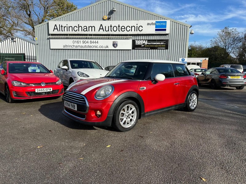 MINI HATCH