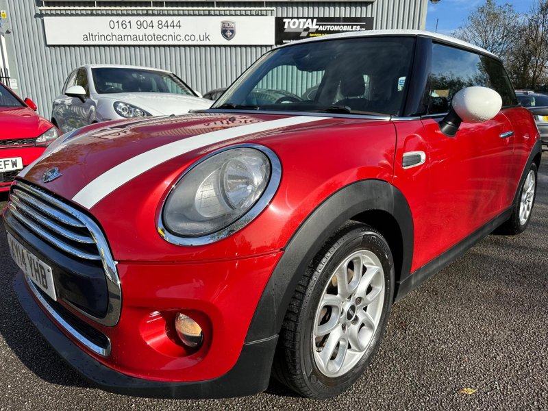 MINI HATCH