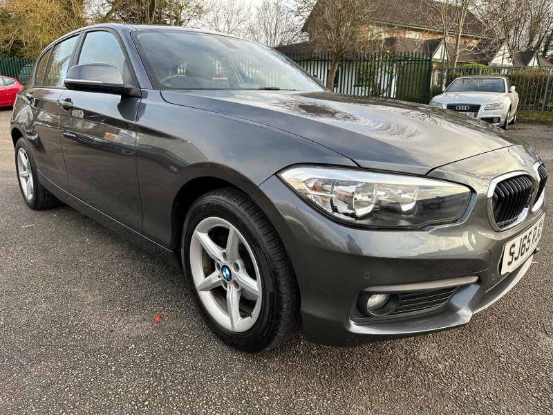 BMW 1 SERIES