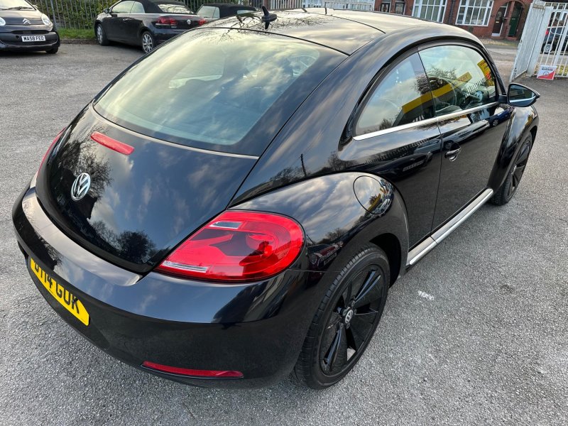 VOLKSWAGEN BEETLE