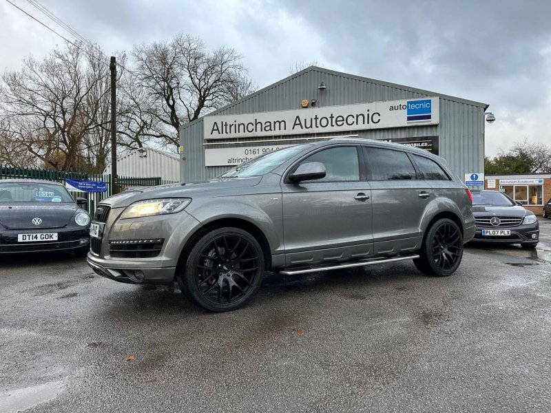 AUDI Q7