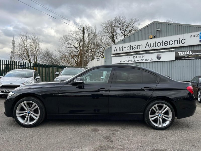BMW 3 SERIES