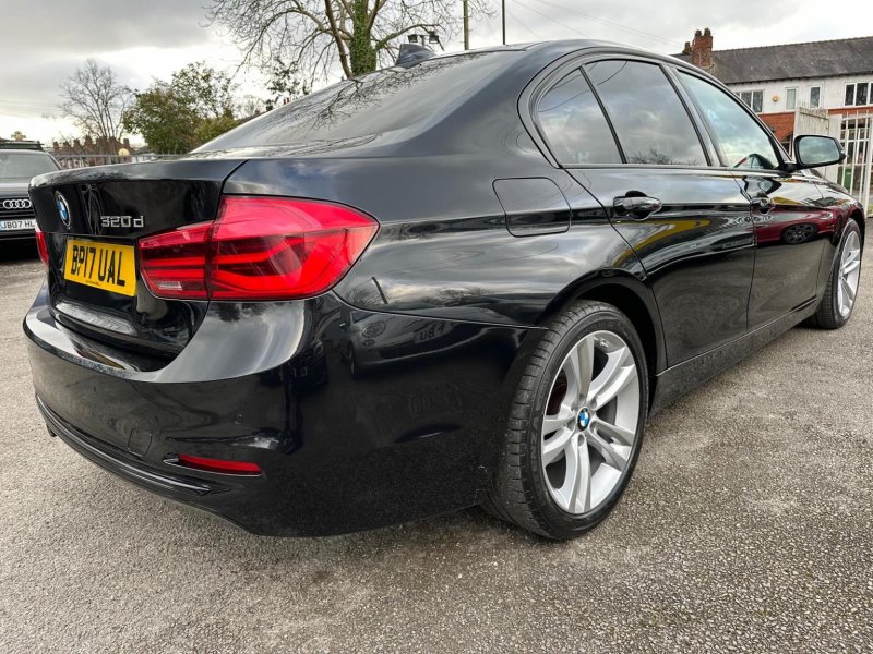 BMW 3 SERIES