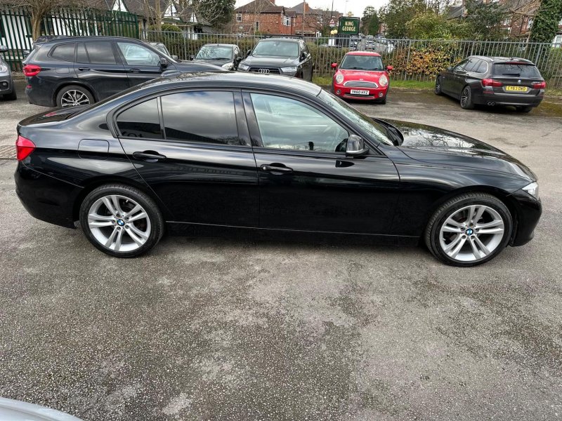 BMW 3 SERIES