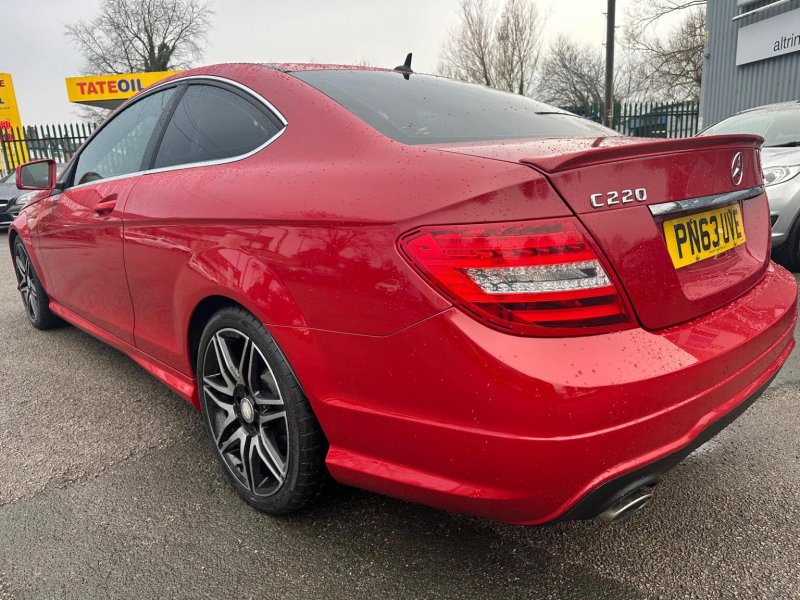 MERCEDES-BENZ C CLASS