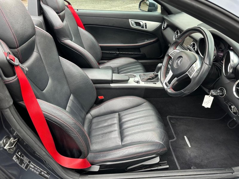 MERCEDES-BENZ SLK