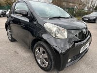 TOYOTA IQ