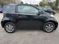 TOYOTA IQ