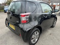 TOYOTA IQ
