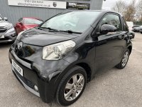 TOYOTA IQ