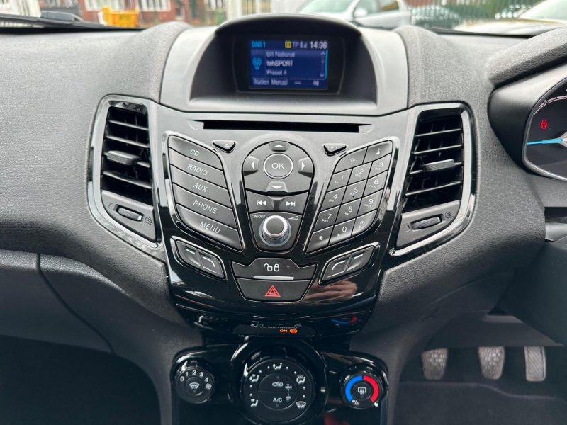 FORD FIESTA