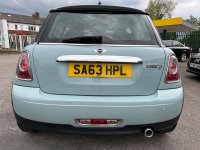 MINI HATCH