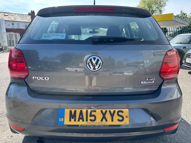 VOLKSWAGEN POLO