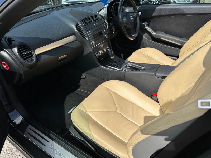 MERCEDES-BENZ SLK