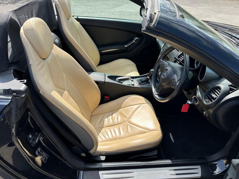 MERCEDES-BENZ SLK